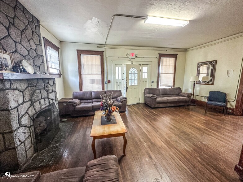 More Photos Of 1599 Howell Mill Rd NW, Atlanta Land For Sale