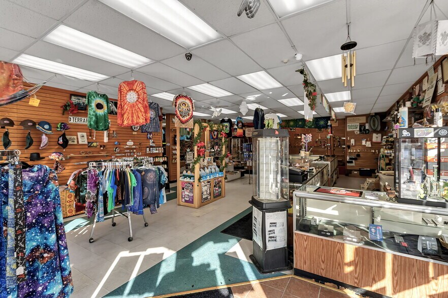 More Photos Of 1172-1176 Hertel Ave, Buffalo Storefront Retail Residential For Sale