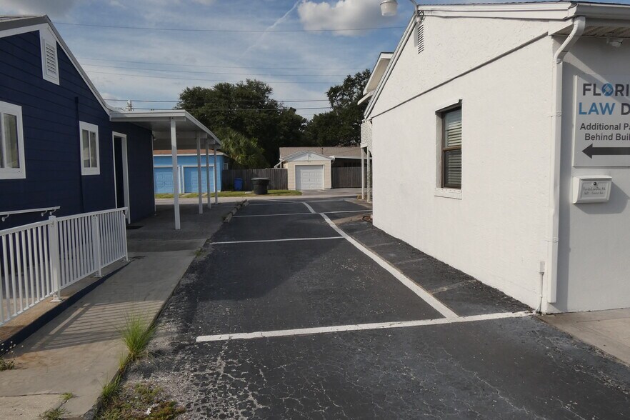 More Photos Of 5621 Central Ave, Saint Petersburg Medical For Sale