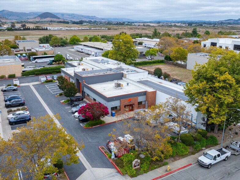 More Photos Of 3437 Empresa Dr, San Luis Obispo Office For Sale