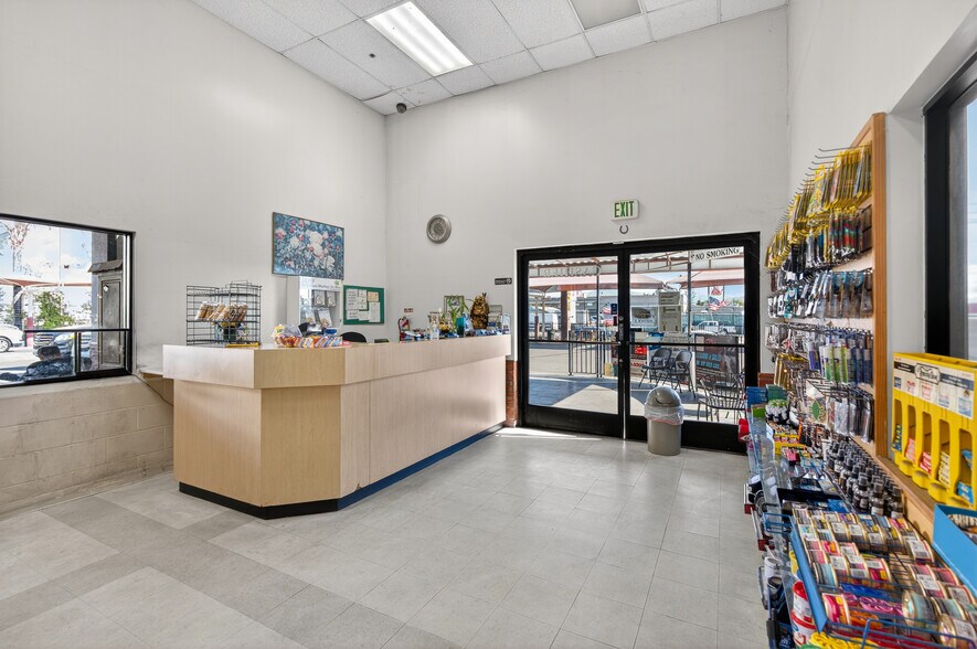 More Photos Of 8641 Sepulveda Blvd, North Hills Carwash For Sale