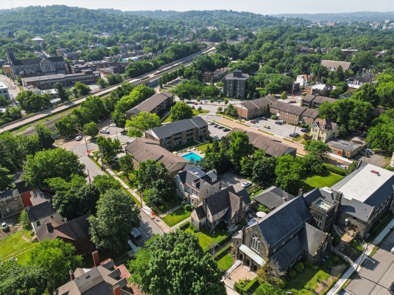 More Photos Of 512 Franklin Ave, Pittsburgh Apartments For Sale