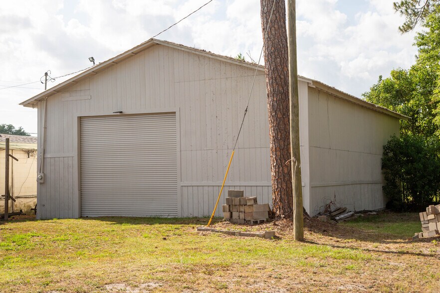 More Photos Of 539 S Main St, Baxley Hotel For Sale