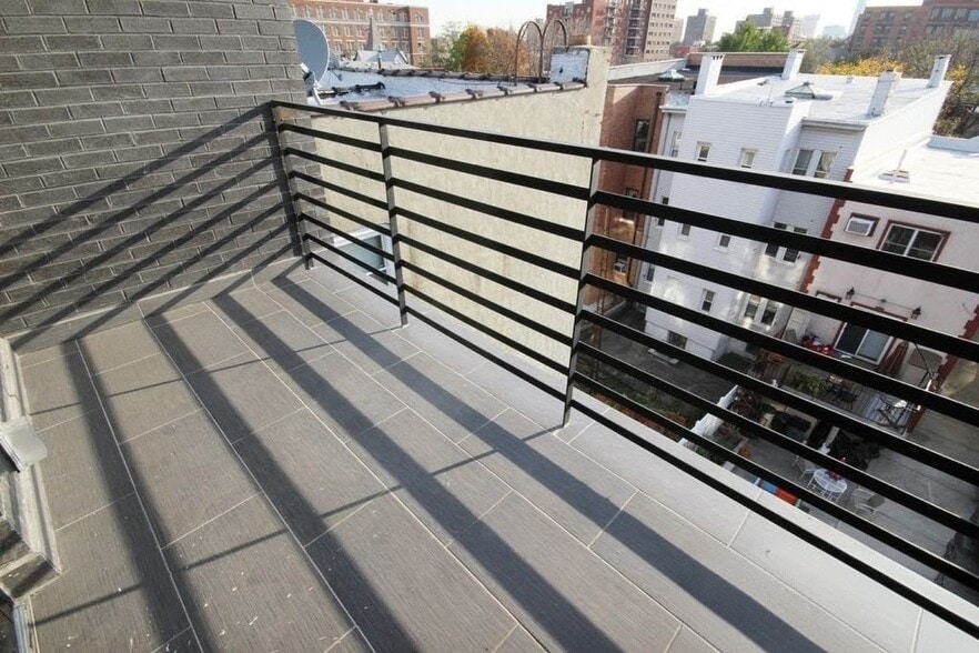 More Photos Of 14-18 31st Ave, Astoria Apartments For Sale