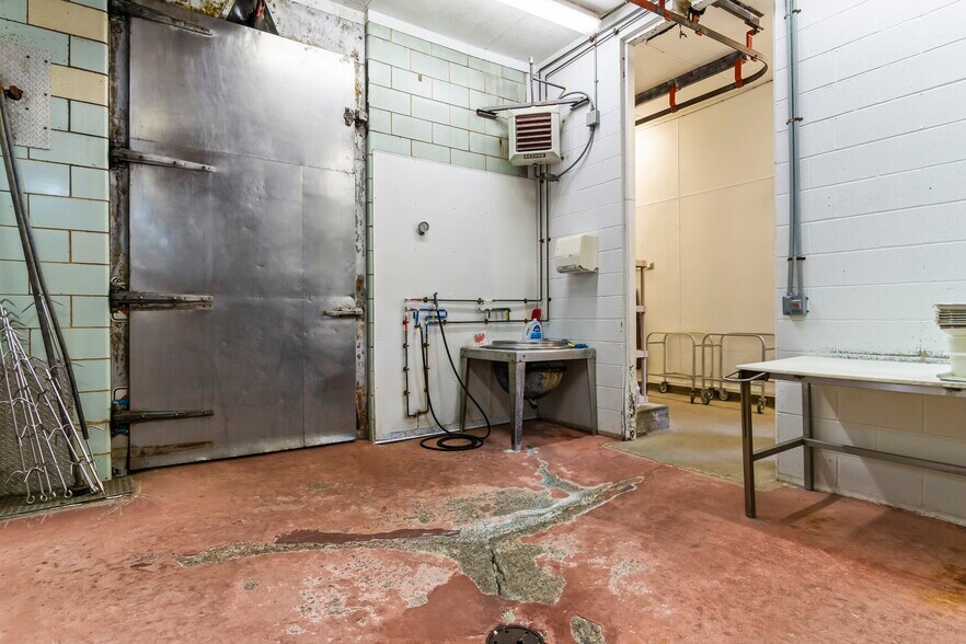 More Photos Of 2983 Cove Mountain Rd, Martinsburg Convenience Store For Sale