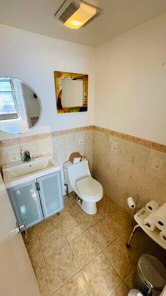 More Photos Of 184 Cottage St, Boston Apartments For Lease