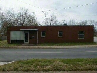 Primary Photo Of 211 W Walnut Ave, McKenzie General Retail For Lease