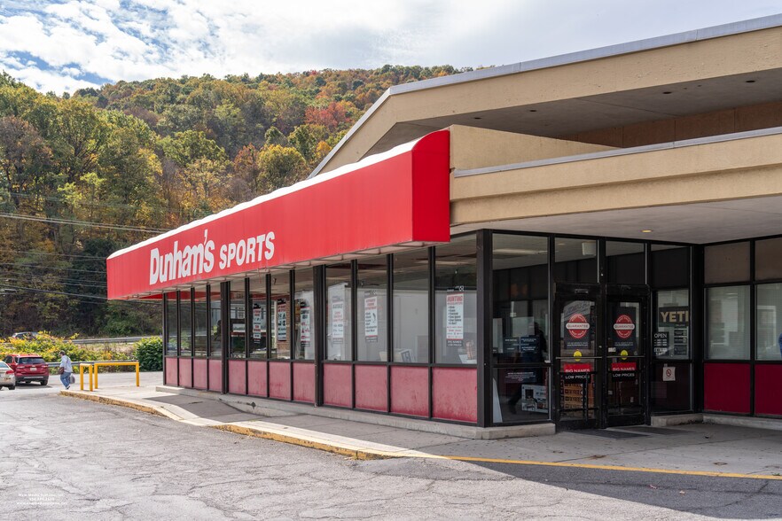 More Photos Of 1313 National Hwy, Lavale Unknown For Sale