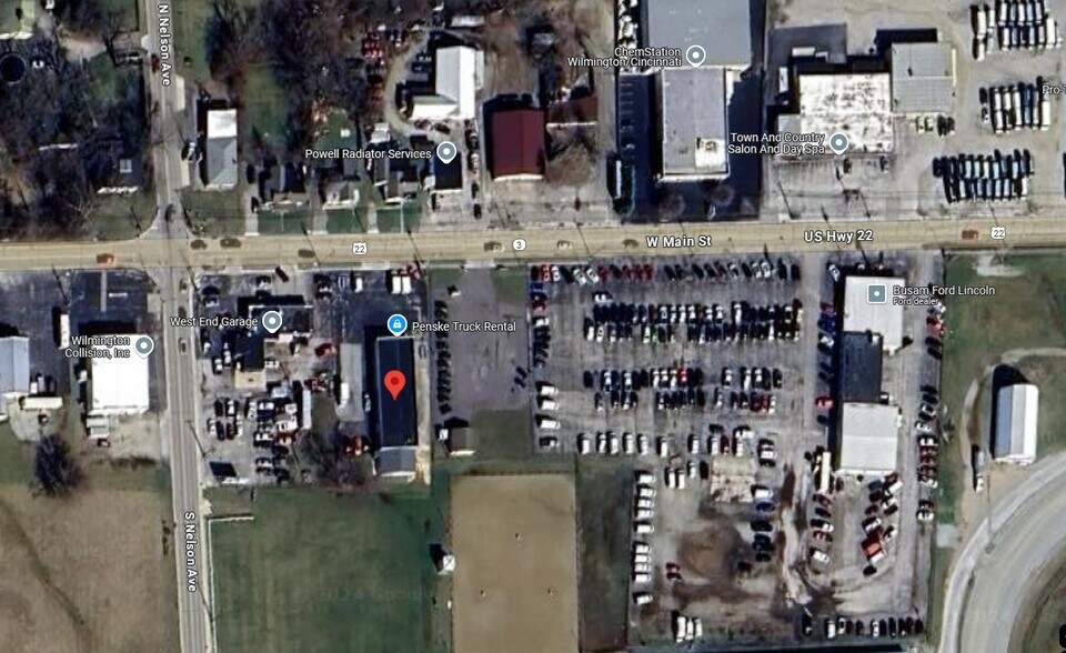 More Photos Of 1290 W Main St, Wilmington Auto Repair For Sale