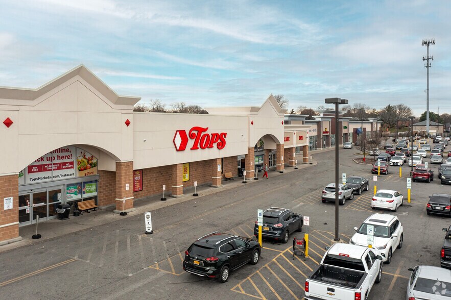Primary Photo Of 999 Ridge Rd E, Rochester Unknown For Lease