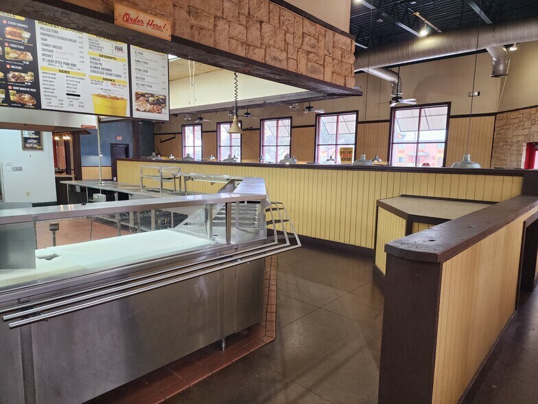More Photos Of 405 S Central Expy, Allen Restaurant For Sale