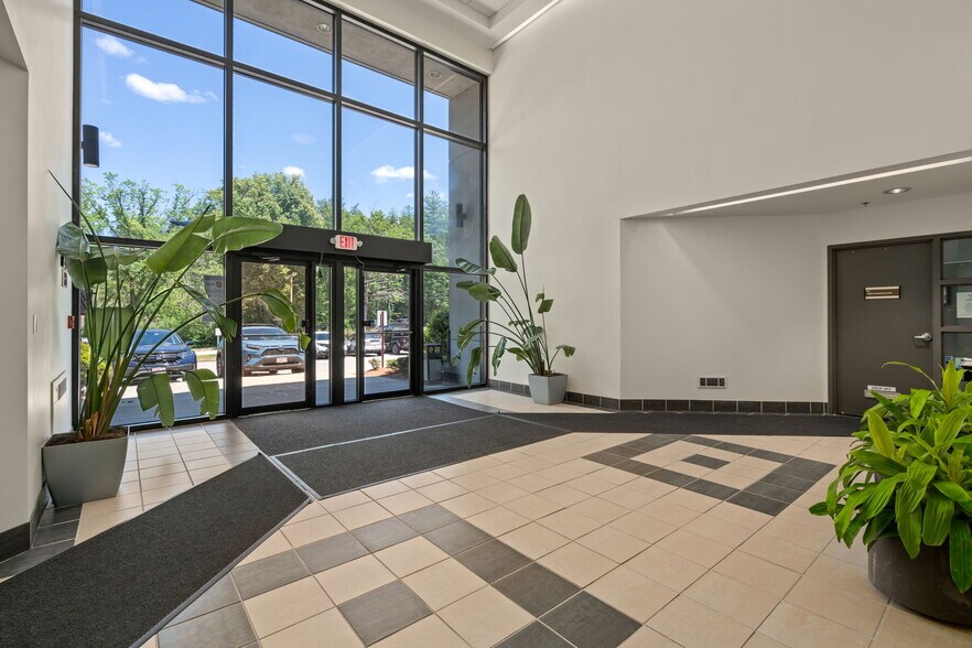 More Photos Of 526 Main St, Acton Office For Lease