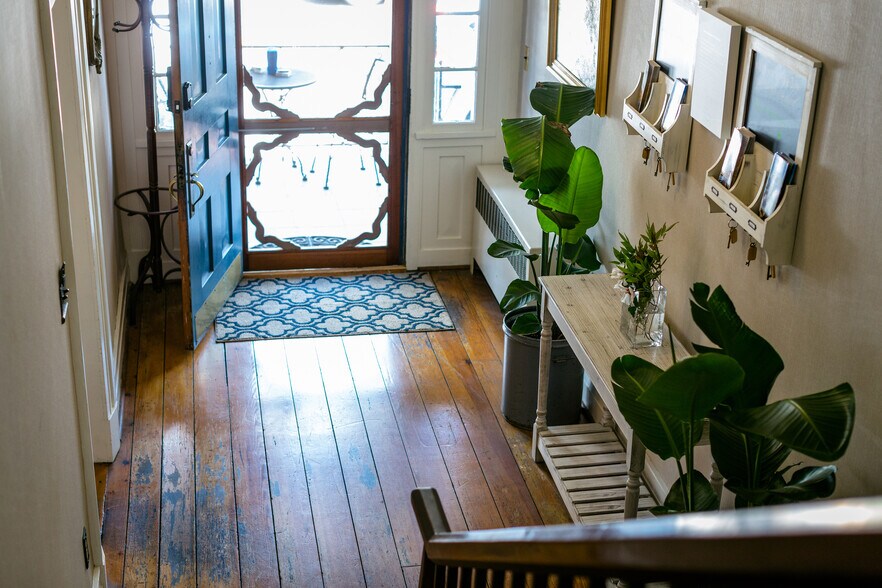 More Photos Of 222 Main St, Dayton Freestanding For Sale