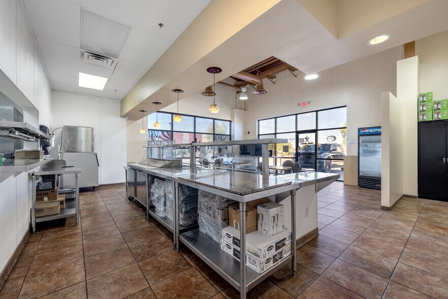 More Photos Of 5165 W Oquendo Rd, Las Vegas Food Processing For Lease
