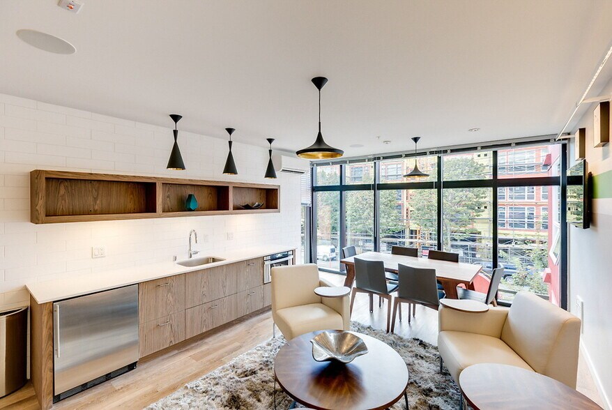 More Photos Of 3636 Stone Way N, Seattle Apartments For Lease