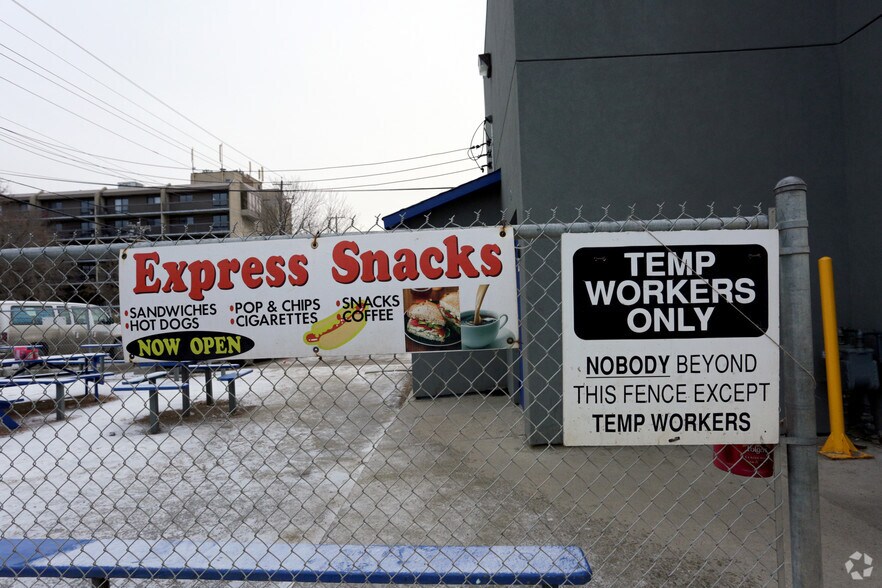 More Photos Of 10335 95th St NW, Edmonton Office For Lease