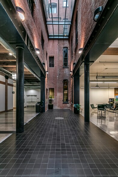 More Photos Of 70 NW Couch St, Portland Office For Sale