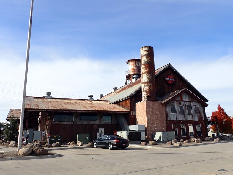 More Photos Of 555 S Geneva Rd, Lindon Freestanding For Sale