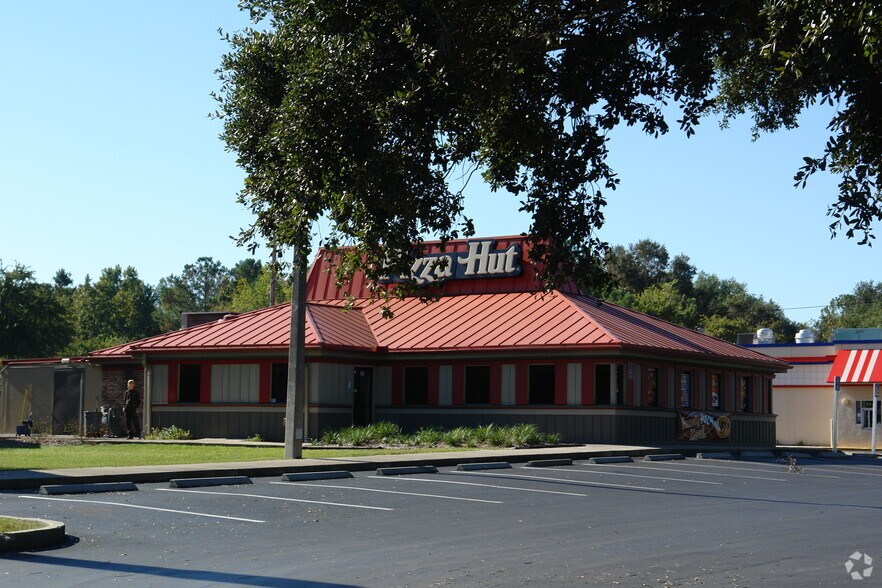 More Photos Of 3515 SW Archer Rd, Gainesville Restaurant For Sale