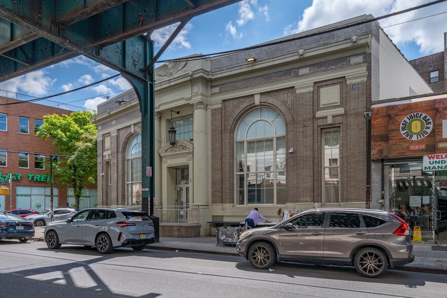 More Photos Of 114-20 Jamaica Ave, Jamaica Bank For Sale