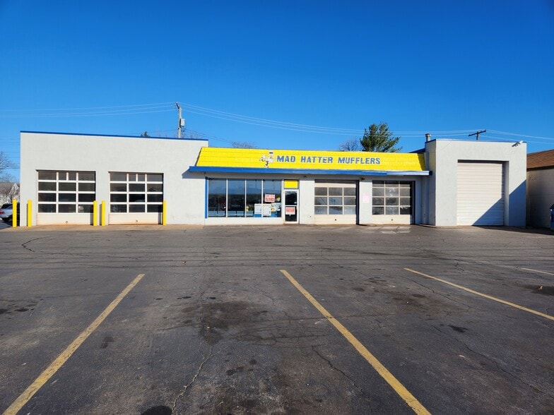 Primary Photo Of 3390 Sullivant Ave, Columbus Auto Repair For Sale