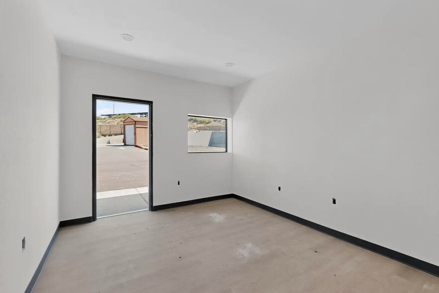 More Photos Of 1800 Randolph SE rd, Albuquerque Industrial For Sale