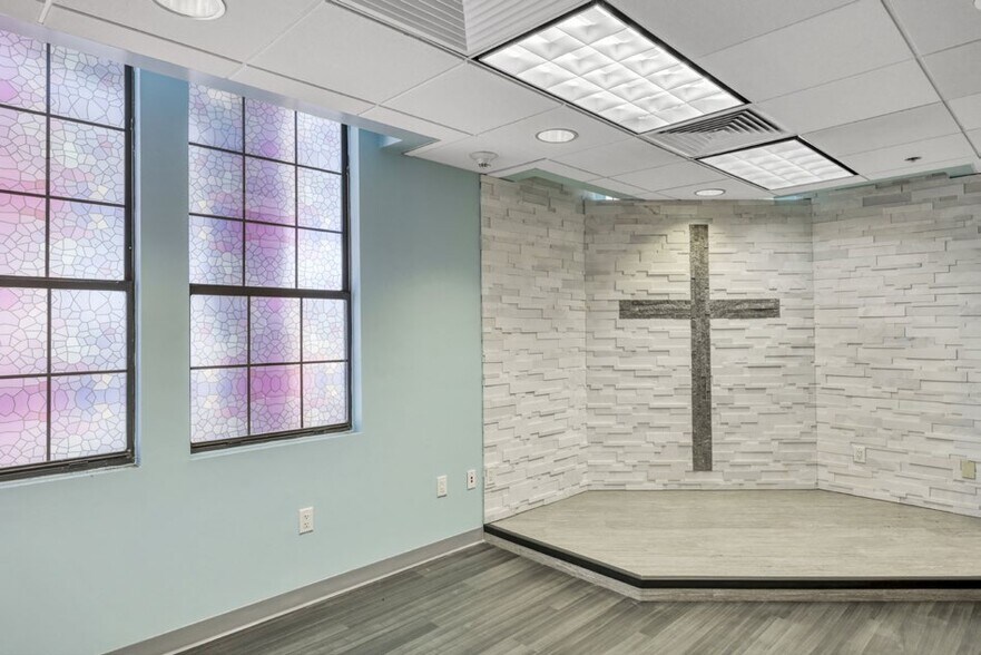 More Photos Of 13431 Blanco Rd, San Antonio Medical For Lease