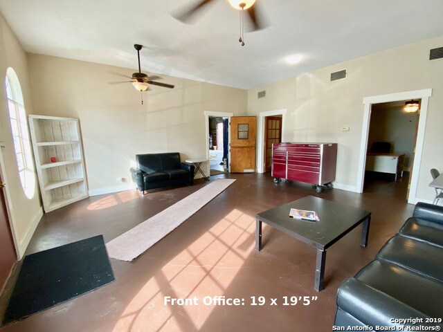 More Photos Of 5447 Seguin Rd, Kirby Auto Repair For Sale