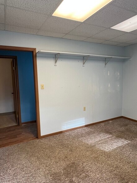 More Photos Of 148 W Pike St, Canonsburg Storefront Retail Office For Lease