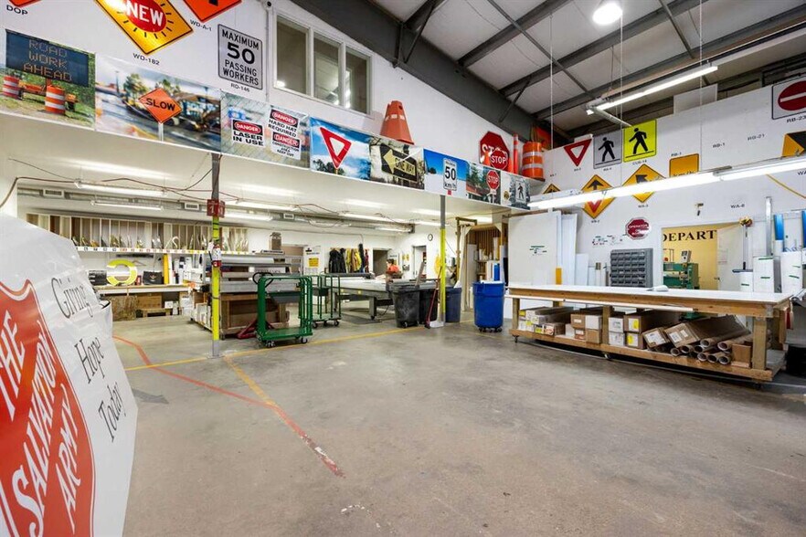 More Photos Of 195 Mackay Cres, Fort McMurray Warehouse For Sale