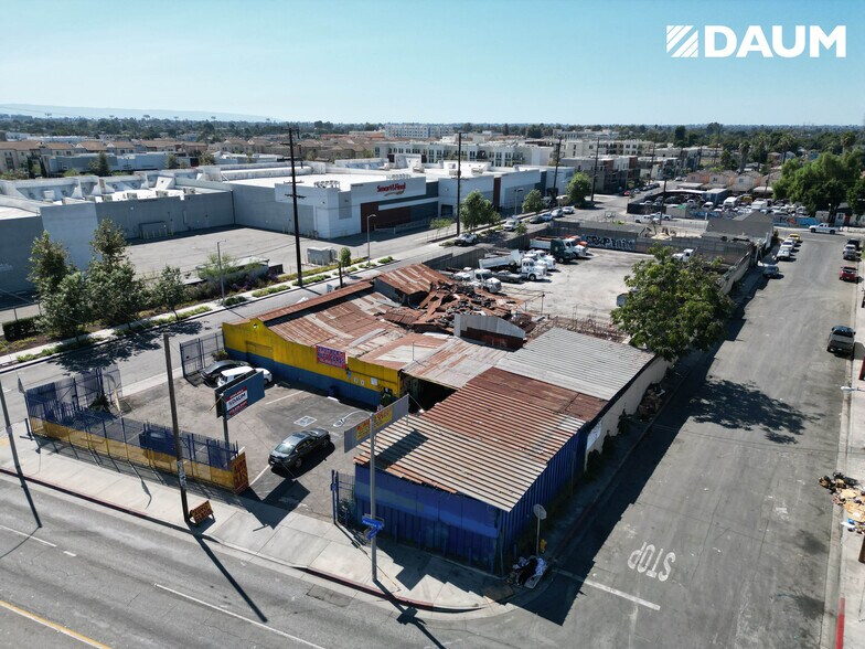 More Photos Of 9651 S Alameda St, Los Angeles Land For Sale