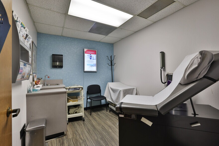 More Photos Of 135 N Jackson Ave, San Jose Medical For Sale