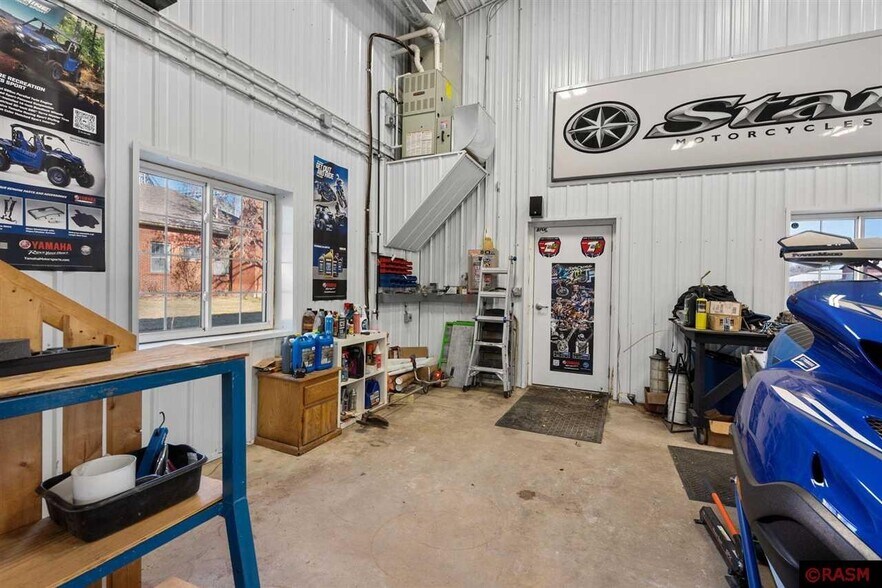 More Photos Of 213 Broadway Ave N, New Richland Light Distribution For Sale