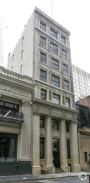 More Photos Of 576 Sacramento St, San Francisco Office For Lease