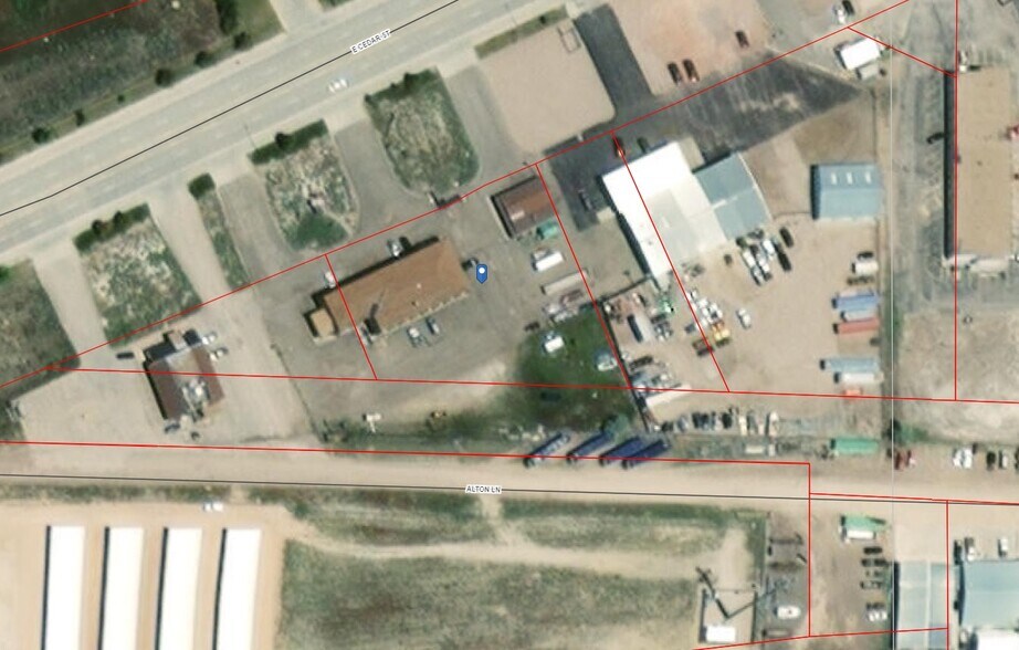 More Photos Of 1806 E Cedar Ave, Rawlins Hotel For Sale