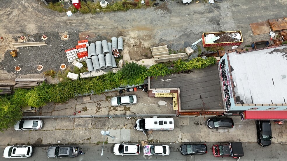 More Photos Of 2175 E Tremont Ave, Bronx Specialty For Sale