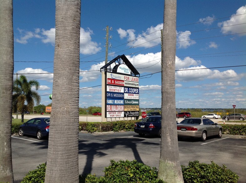 More Photos Of 5-45 Ryant Blvd, Sebring Medical For Sale