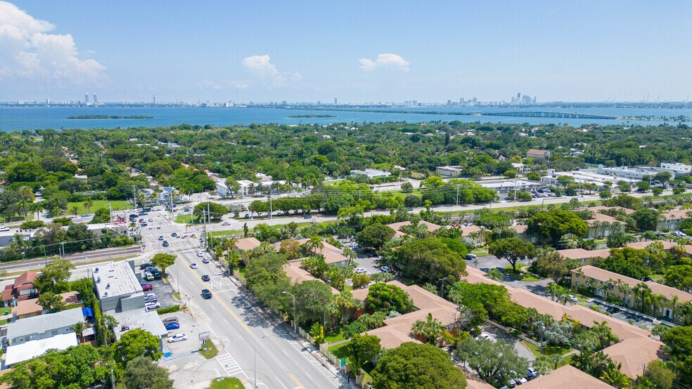 More Photos Of 375 NE 54th St, Miami Storefront For Sale