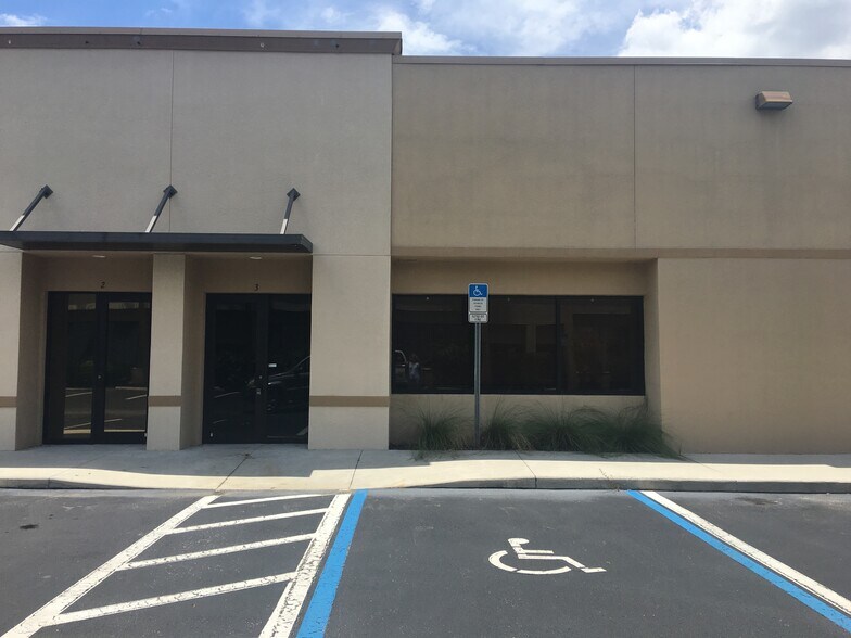 More Photos Of 2178 Andrea Ln, Fort Myers Light Distribution For Lease