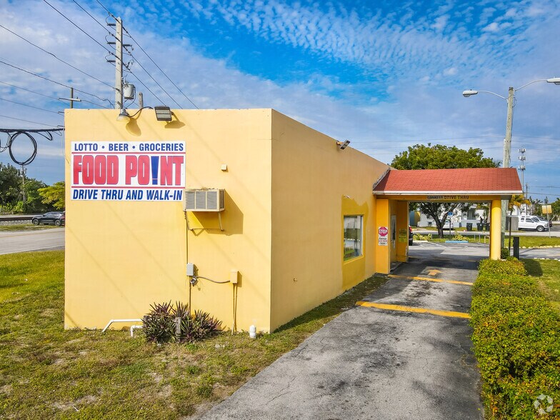 More Photos Of 900 Old Federal Hwy, Hallandale Convenience Store For Lease