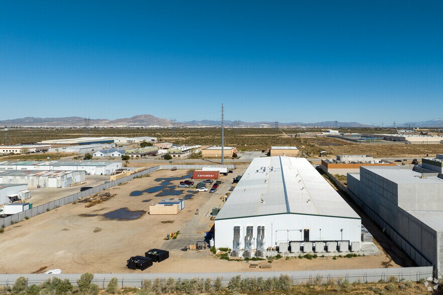 More Photos Of 17130 Raccoon Ave, Adelanto Industrial For Sale