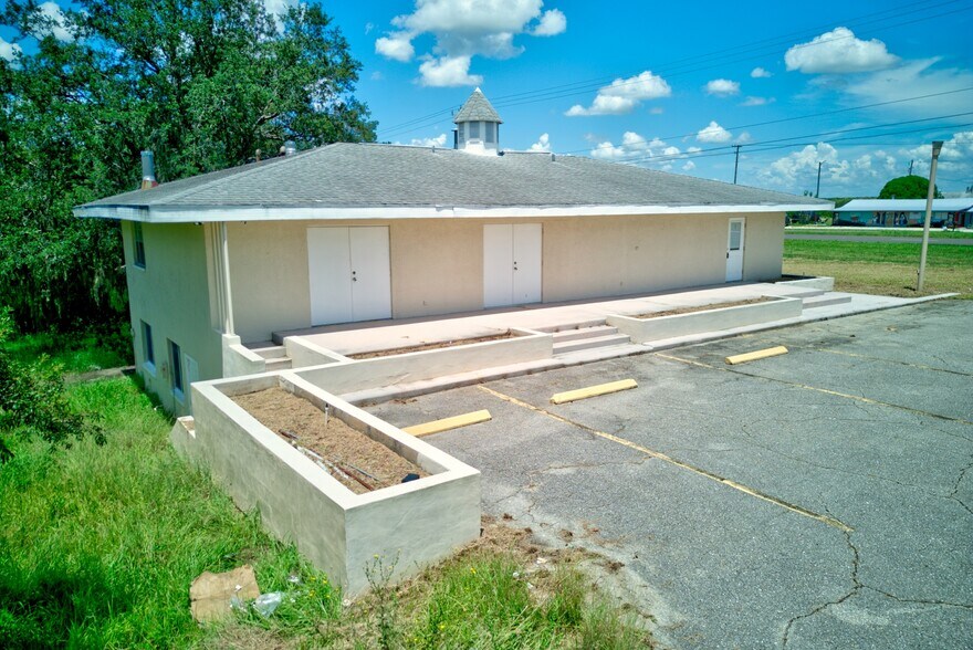 More Photos Of 10405 US Highway 27 S, Sebring Freestanding For Sale