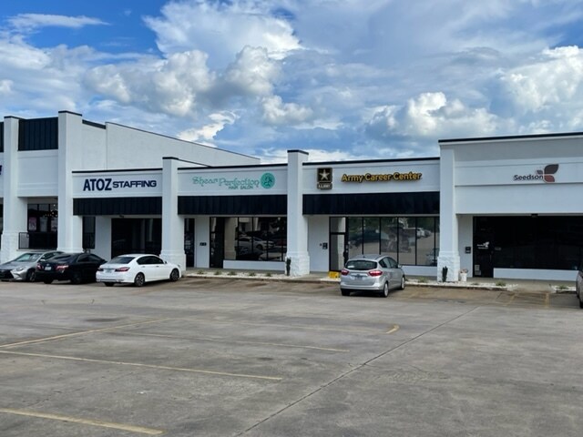 More Photos Of 1510 Lafayette Pky, Lagrange Unknown For Lease