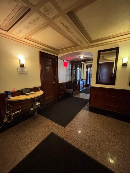 More Photos Of 16 Park Ave, New York Multifamily For Sale