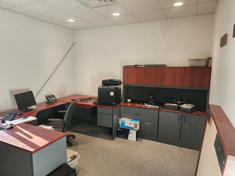 More Photos Of 1000 Lucerne Rd, Homer City Manufacturing For Sale