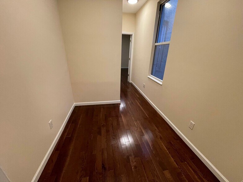 More Photos Of 34-03 42nd St, Long Island City Apartments For Sale