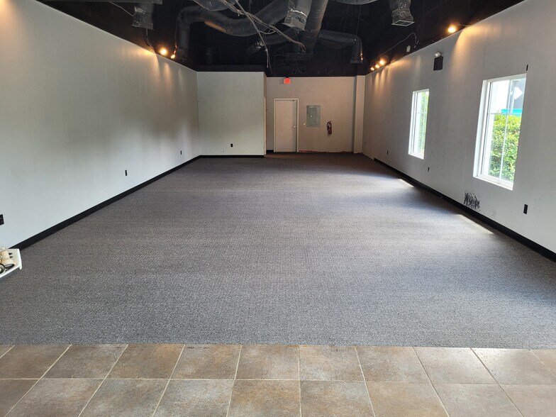 More Photos Of 1398 Boiling Springs Rd, Spartanburg Unknown For Lease