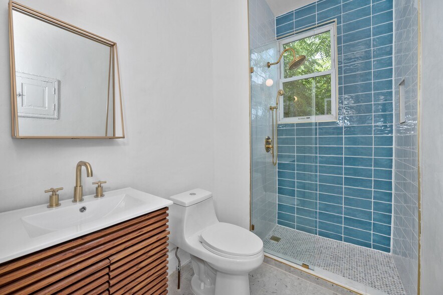 More Photos Of 4431 Allison St, Norwood Apartments For Sale