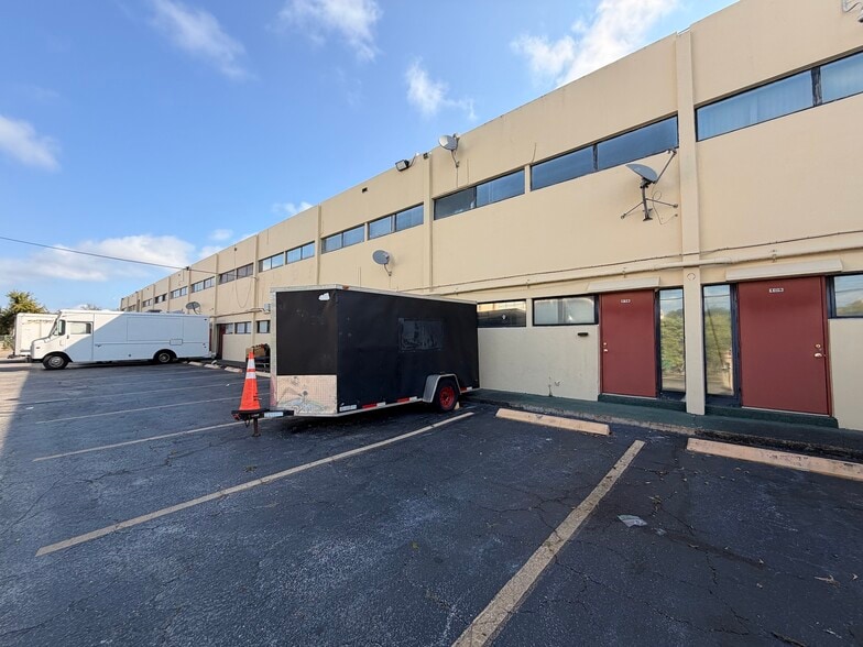 More Photos Of 2331 N State Road 7, Lauderhill Office For Sale