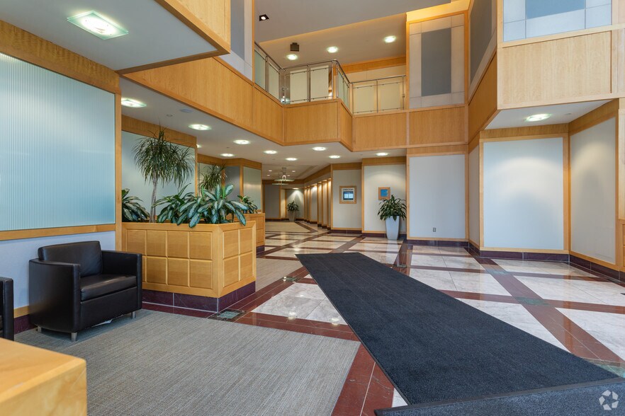 More Photos Of 9841 Washingtonian Blvd, Gaithersburg Office For Lease